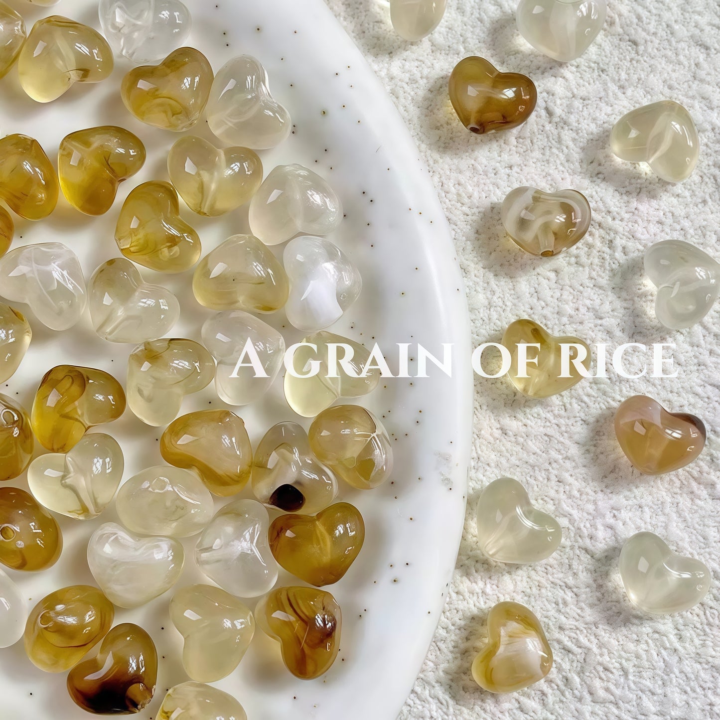 [R005]   Blurred Heart-High Quality Acrylic Beads