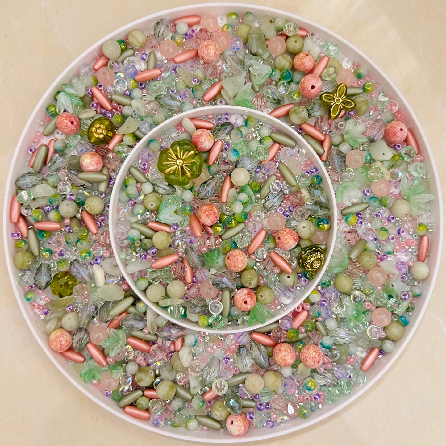 (Crystal)🆕[S019]   Enchanted Garden🌈✨-High Quality Seed Beads