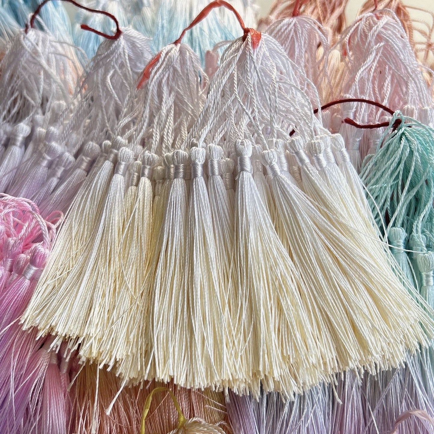 🆕[P036]   Two-color Gradient Small Tassels(13CM)