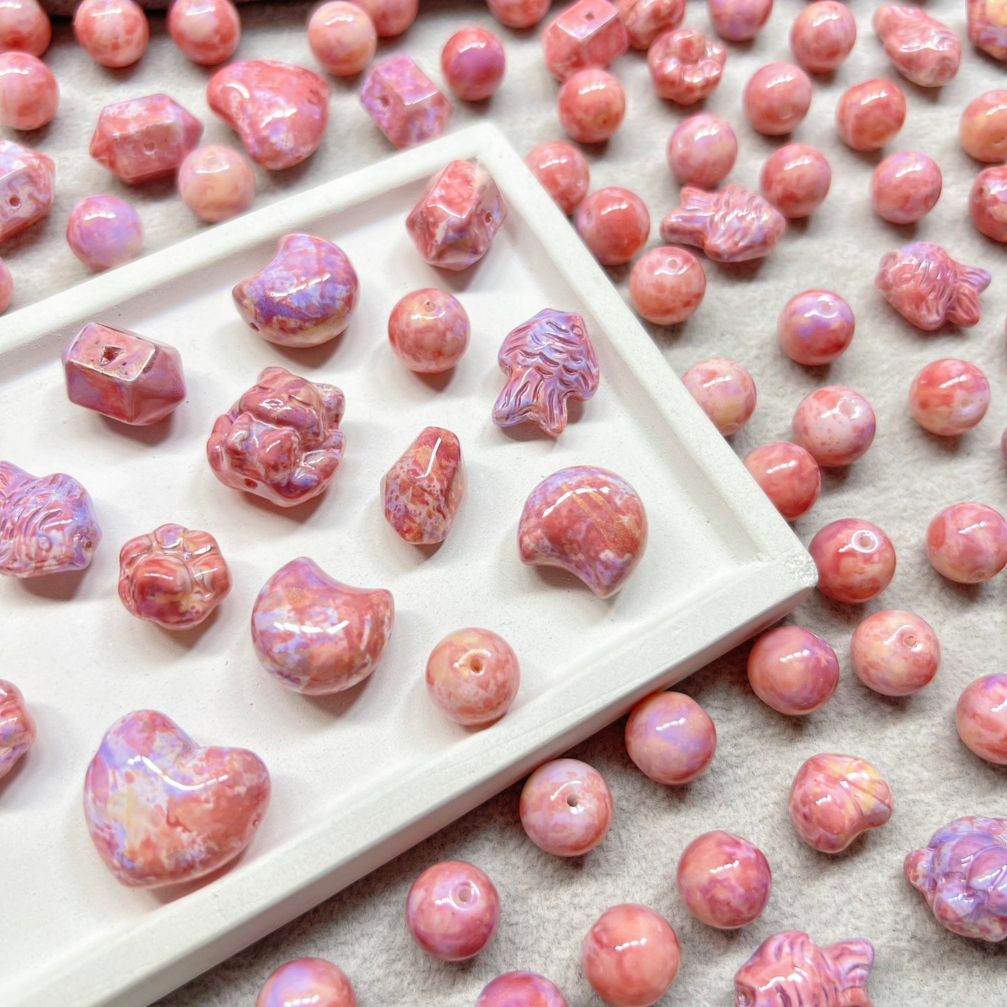 [A052]   Pinkie Passion-High Quality Glass Beads
