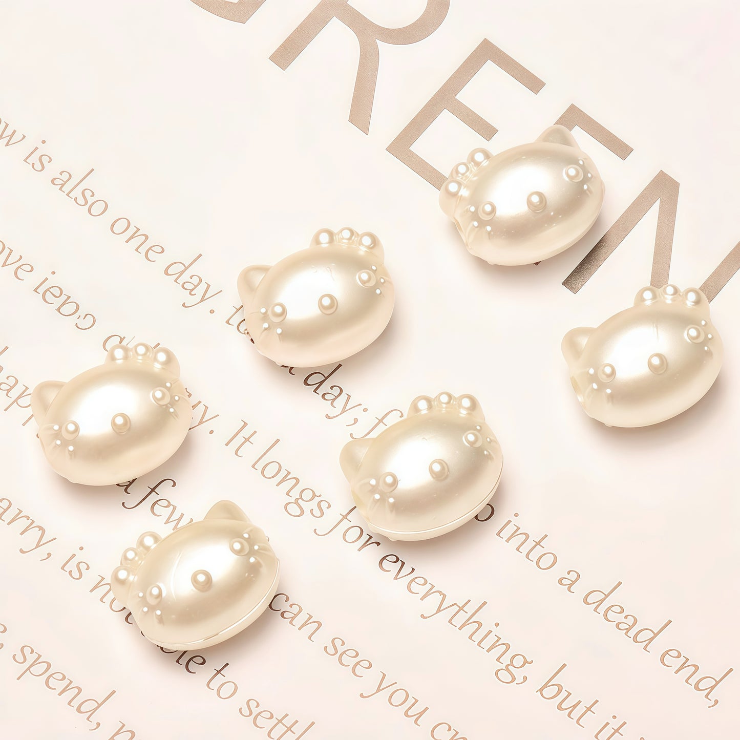 🆕[P051]   ミ ෆ 。ෆ ミ Acrylic Kitty Beads(12*15MM)