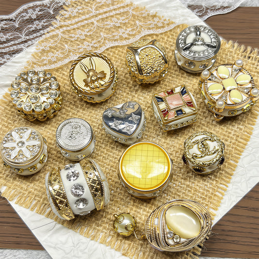 [A189]   Royal Gilded-High Quality Diamond-Encrusted Bead