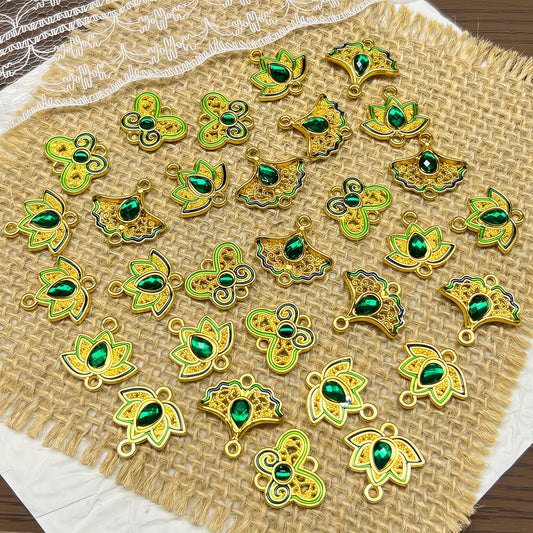 🆕[P076]   Ginkgo/Butterfly/Lotus/Pendant