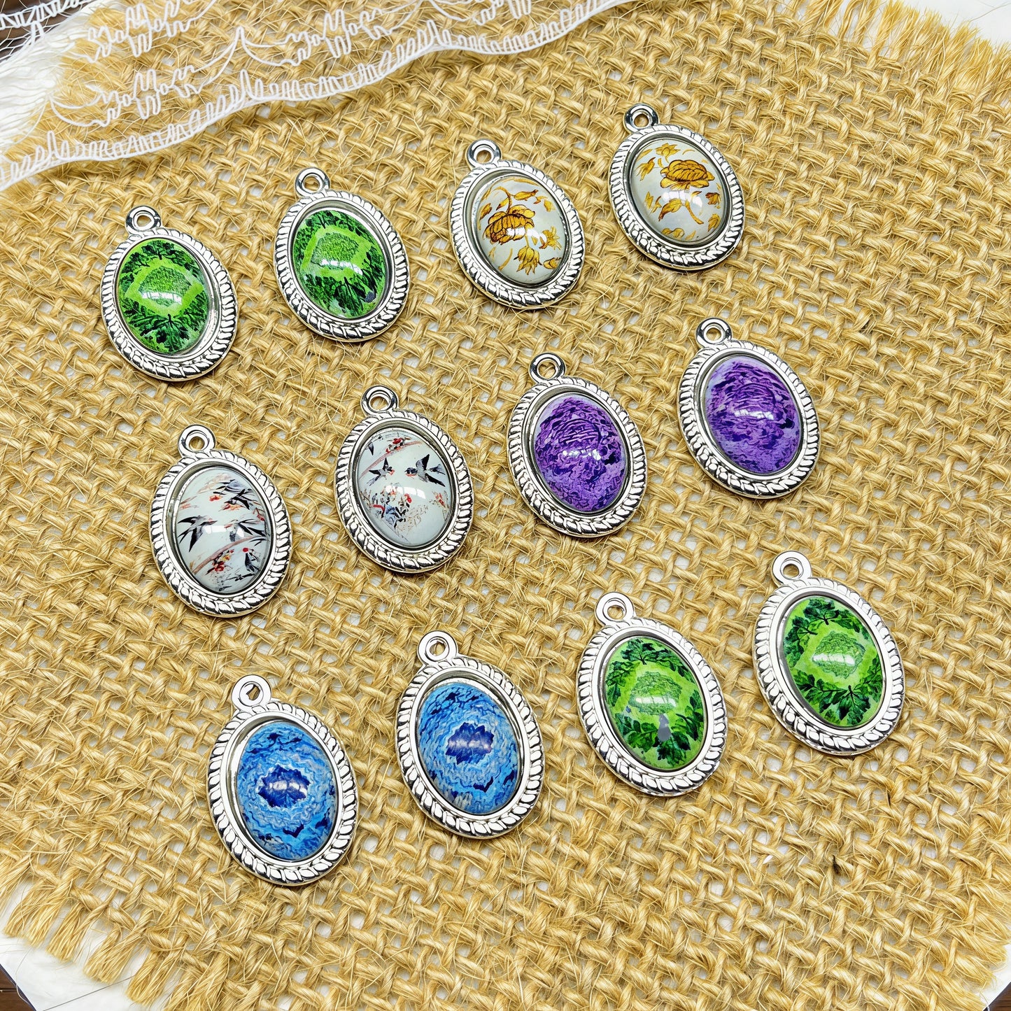 [P085] Retro Pattern Silver Pendant（20*14MM）