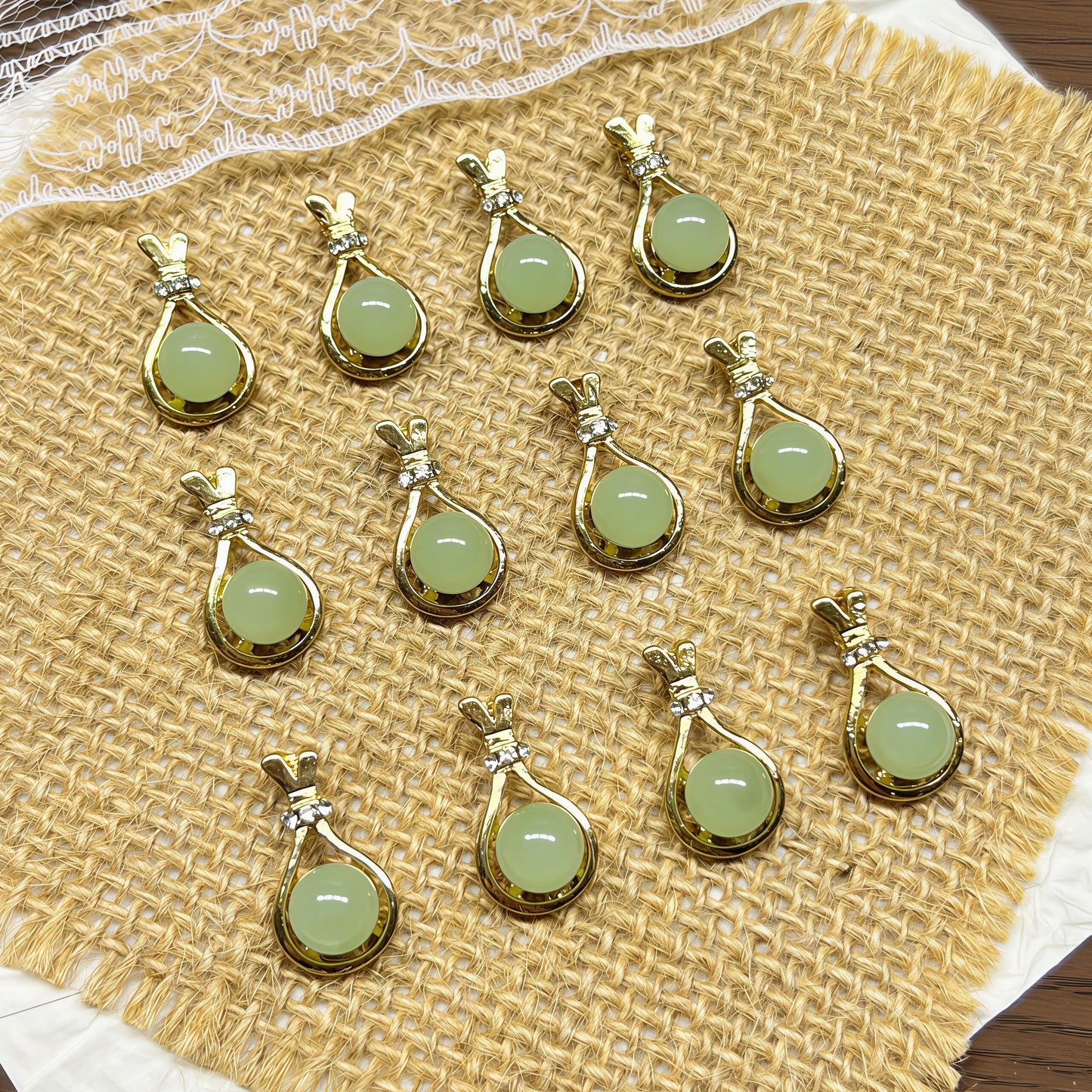 [P087] Imitation Jade Pendant