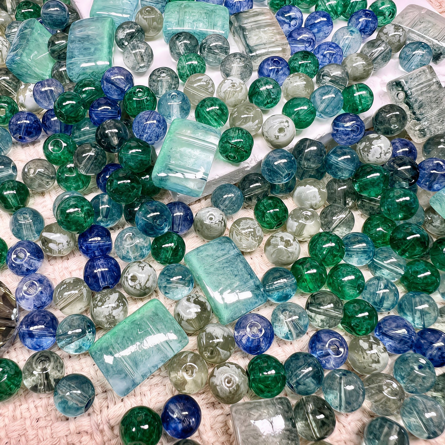 🆕[A549]    Azure Currents（8MM)-High Quality Glass Bead