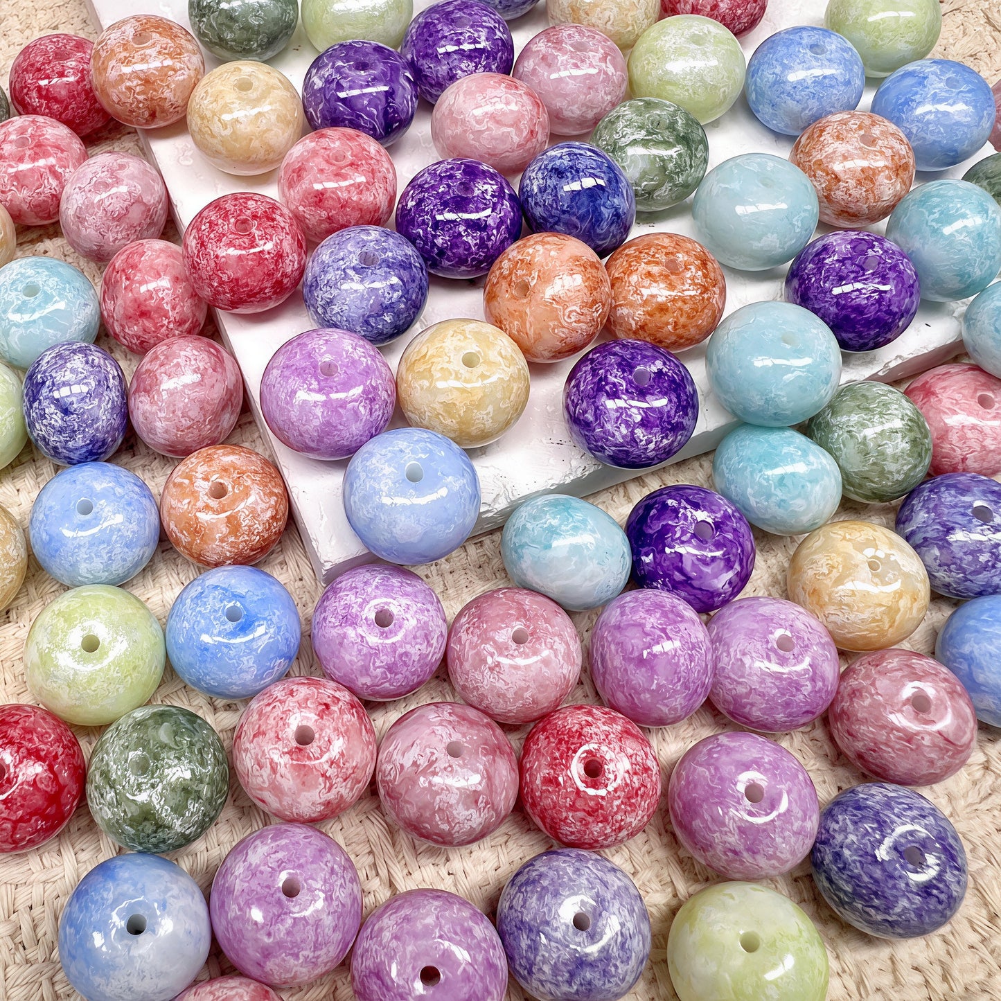 [A558]    Candy Tales(14MM)-High Quality Glass Bead