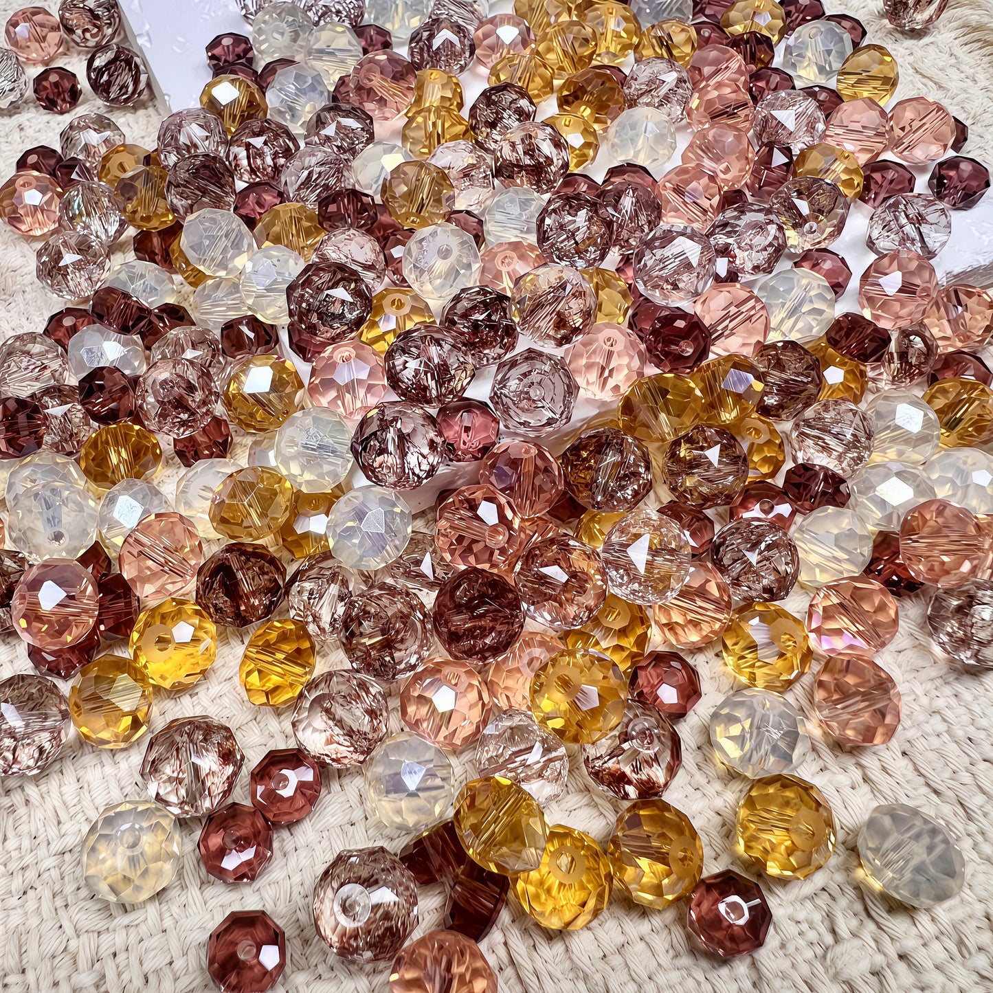 [A561]    Boomie Mix(7/9/10MM)-High Quality Glass Bead