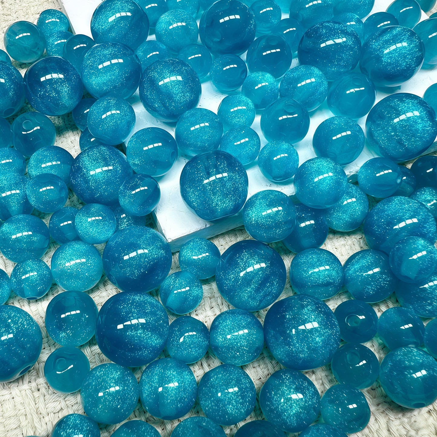 [A555]    Mermaid's Tears(10/12/16MM)-High Quality Resin Bead