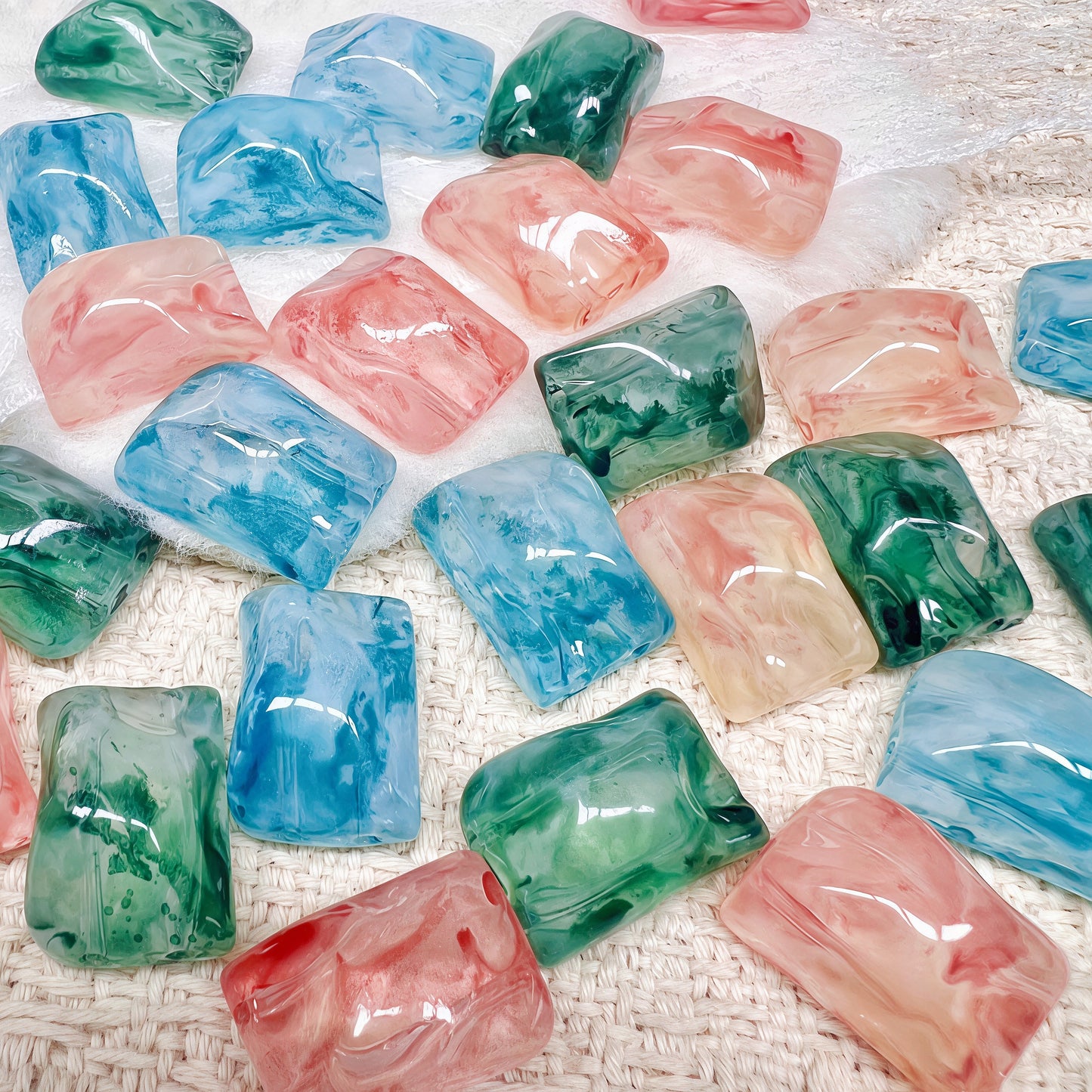 🆕[A586]    Coral Meadow（20.5*14.5MM）-High Quality Glass Bead