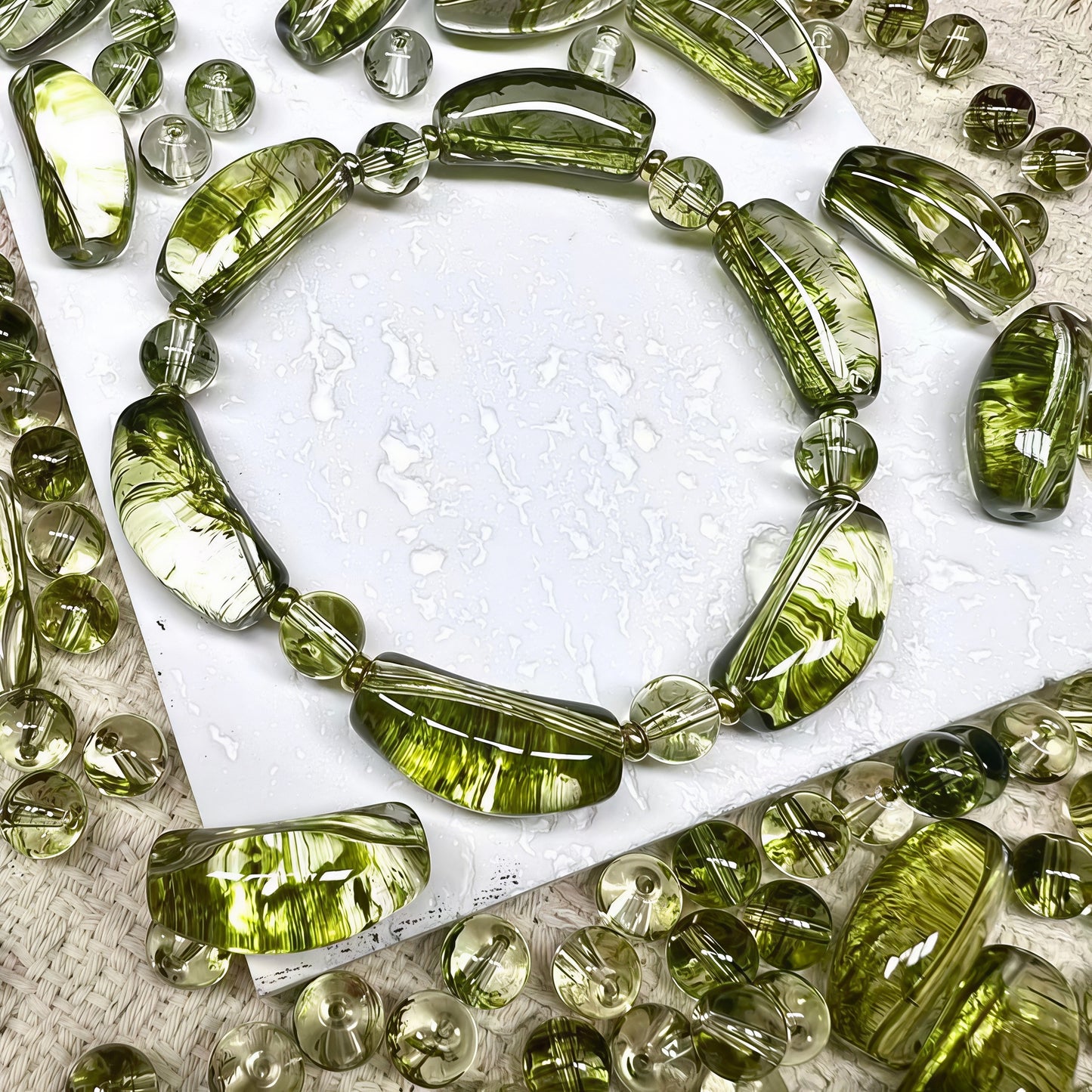 🆕[A634]    Verdant Glow-High Quality Glass Bead