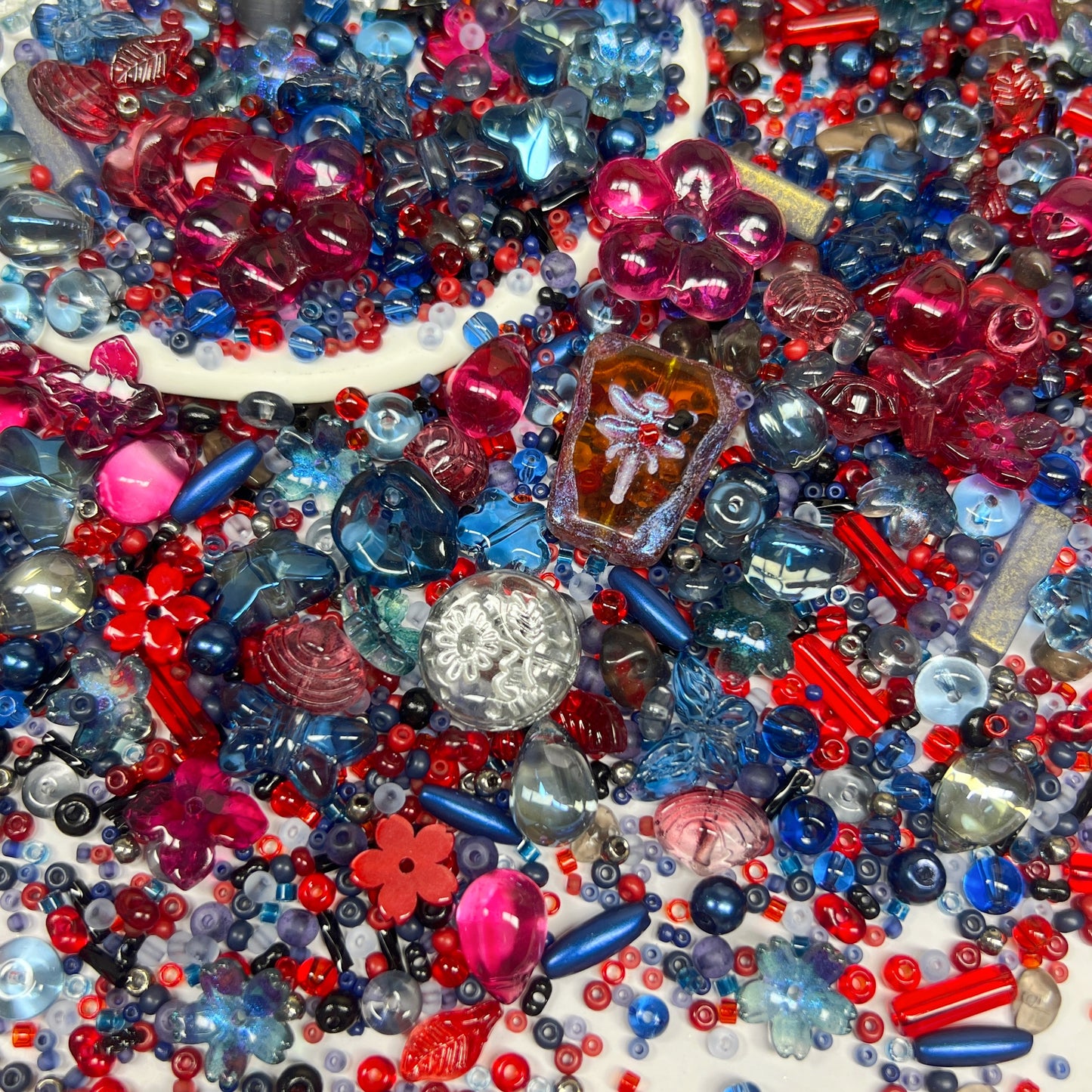 [S727]    Stellate-High Quality Glass Bead