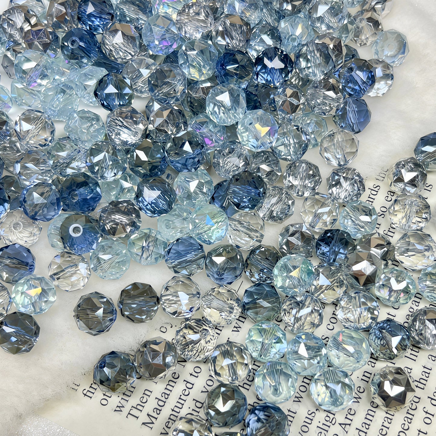 🆕[A750]    Lunar Facet（10MM）-High Quality Glass Bead