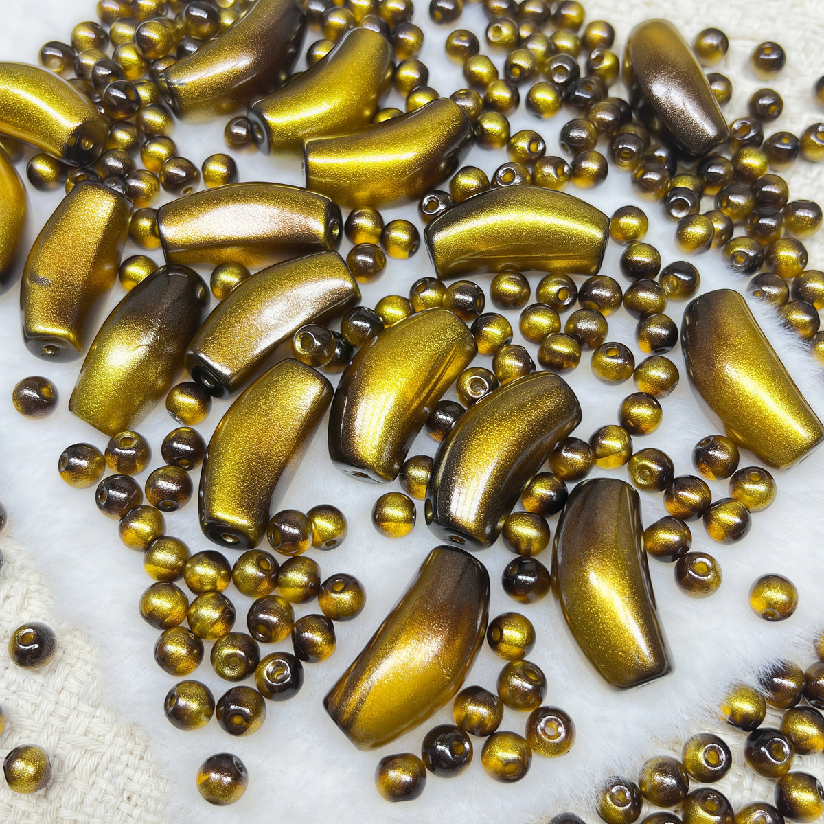 [A784]    Dazzling-High Quality Glass Bead