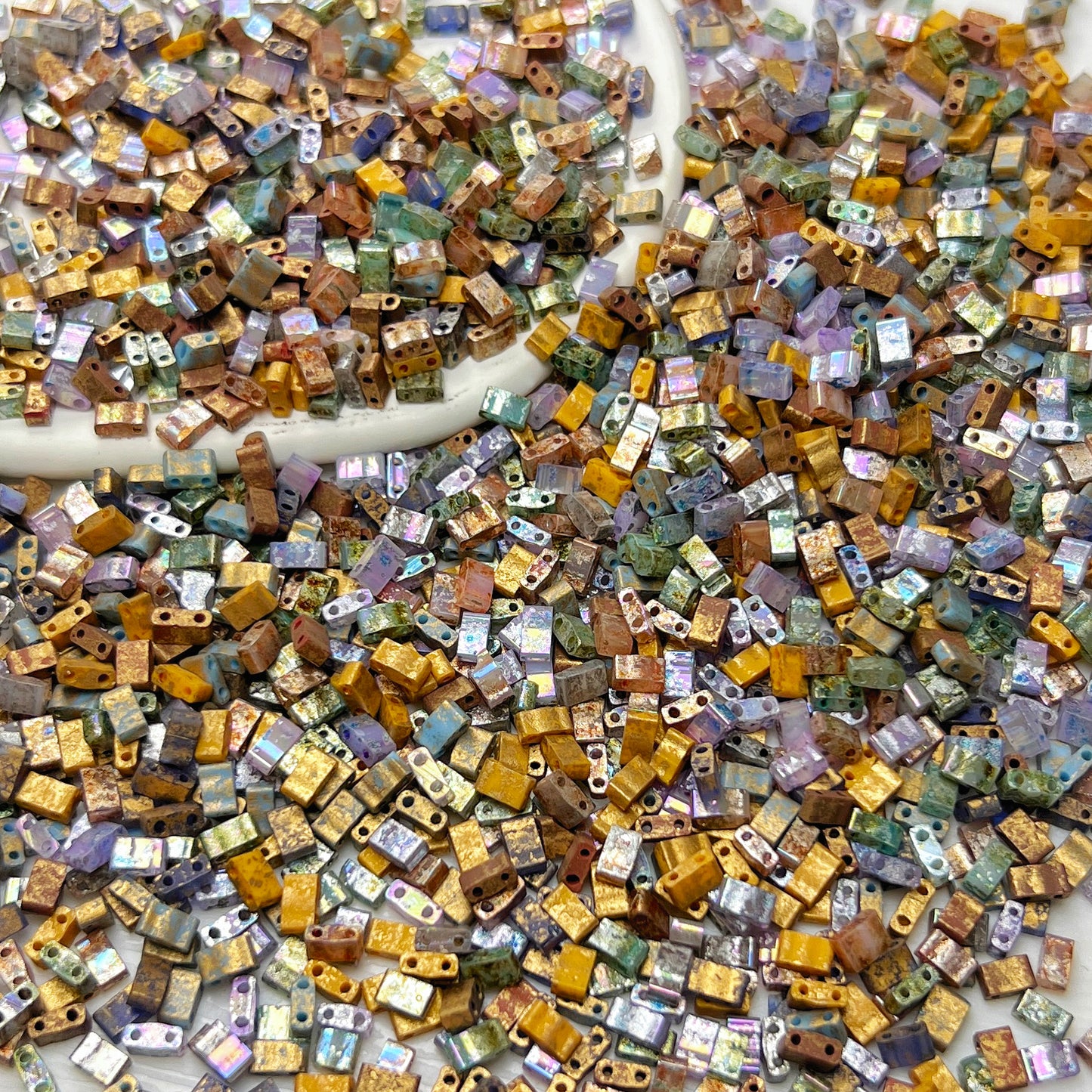 [S680]    Picasso Half TiLa-High Quality Seed Bead（5MM）